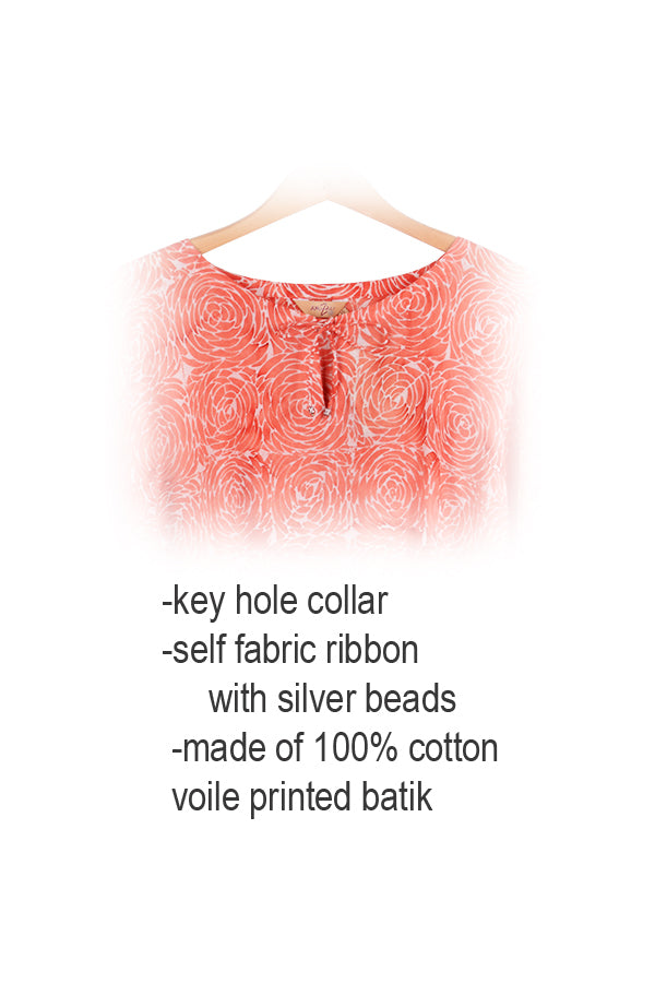 Key Hole Collar With Self Fabric Ribbon
