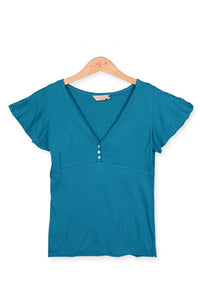 V Neck Tee - Flair Sleeves - with front plaqué 