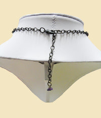 necklace back detail